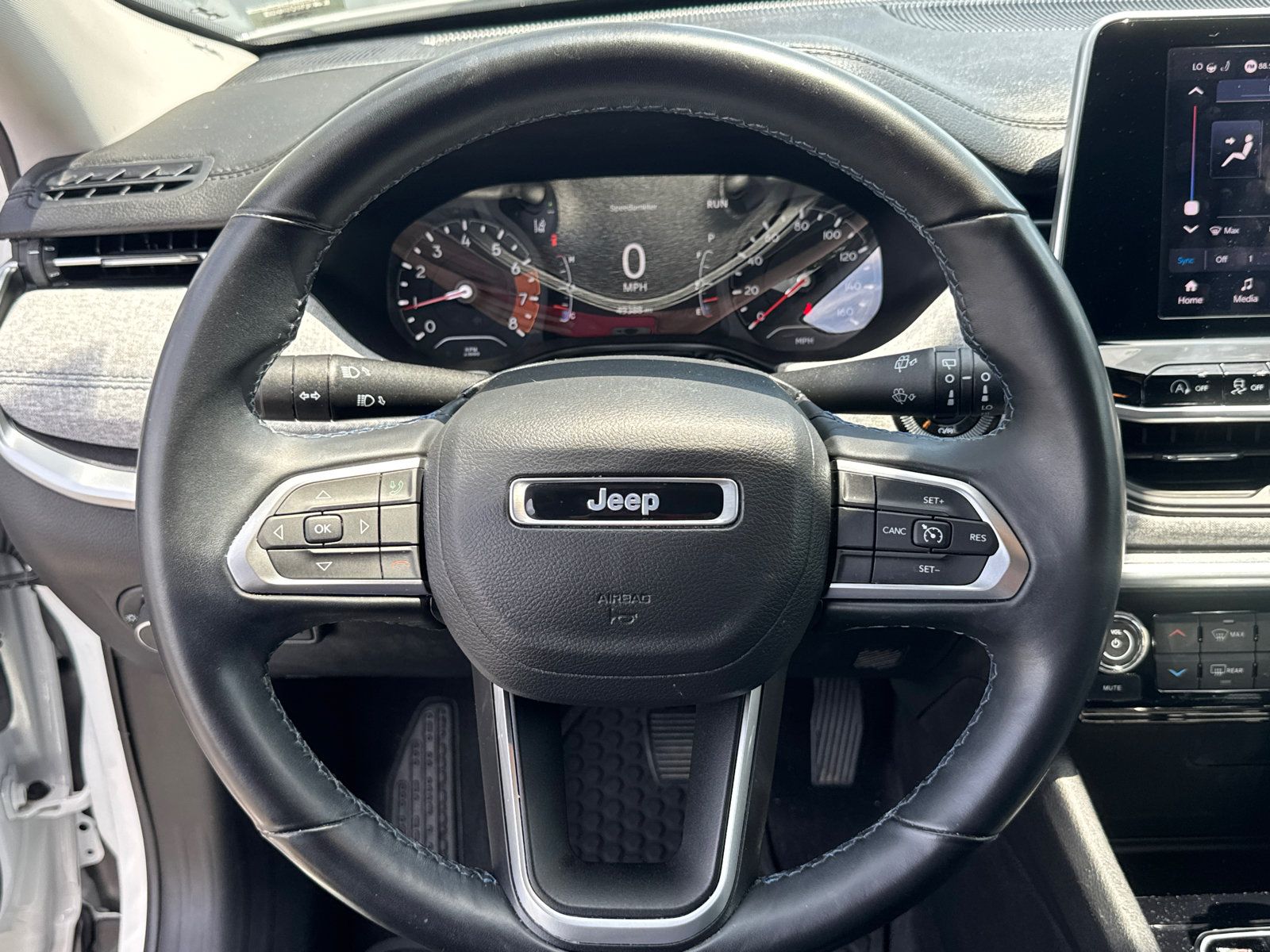 Used 2022 Jeep Compass Latitude w/ Convenience Group AWD/4WD image 15