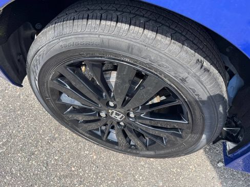 Used 2018 Honda Fit Sport image 11