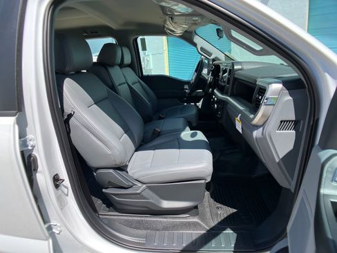 New 2025 Ford F350 XL image 5