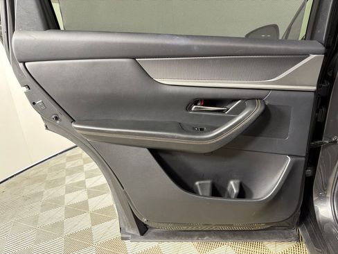 Used 2024 MAZDA CX-90 3.3 Turbo w/ Preferred Plus image 23