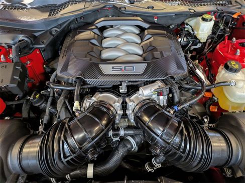 Used 2024 Ford Mustang GT Premium image 23