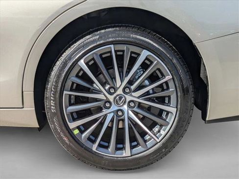 New 2025 Lexus ES 350 w/ Premium Package image 8