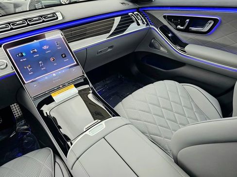 New 2026 Mercedes-Benz S 580 4MATIC Sedan image 33