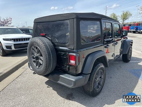 Used 2024 Jeep Wrangler Sport S image 27