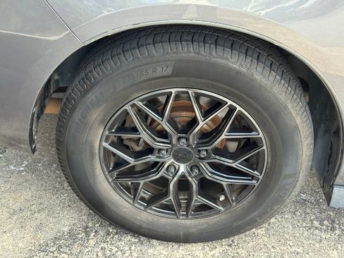 Used 2014 Honda Odyssey EX-L image 37
