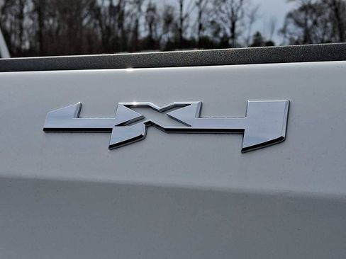 New 2026 GMC Sierra 1500 Elevation image 21