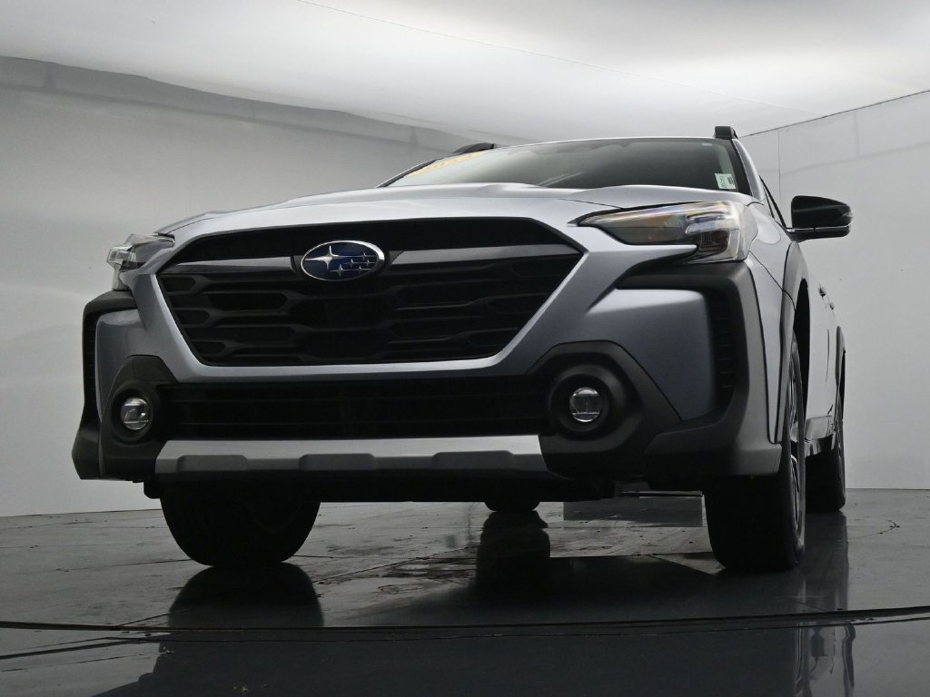 Used 2024 Subaru Outback Limited AWD/4WD image 33