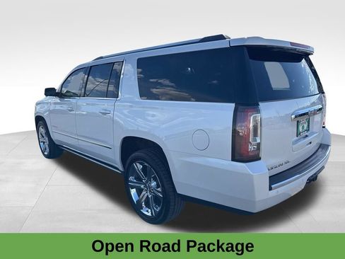 Used 2017 GMC Yukon XL Denali w/ Open Road Package AWD/4WD image 5