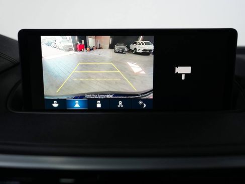 Used 2023 Acura MDX SH-AWD image 16