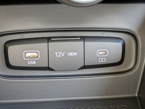 New 2026 Hyundai Venue SE image 25