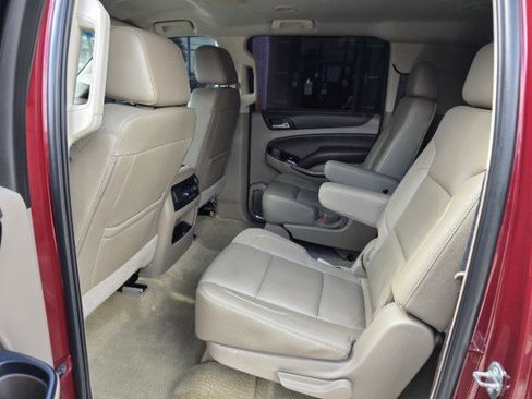 Used 2018 Chevrolet Suburban LT w/ Texas Edition Package image 33