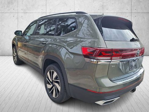 New 2026 Volkswagen Atlas SE image 3