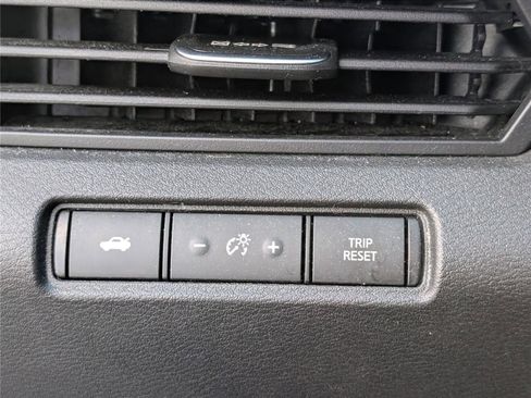 Used 2024 Nissan Altima 2.5 SR image 20