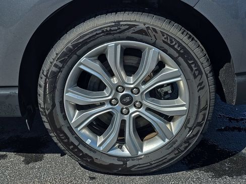 Used 2024 Ford Edge Titanium AWD/4WD image 51