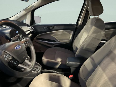 Used 2021 Ford EcoSport S image 9
