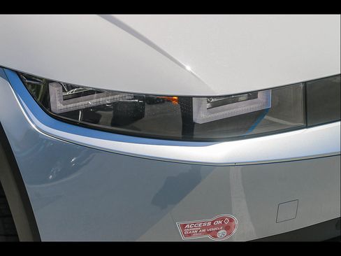 Certified 2024 Hyundai Ioniq 5 SEL AWD/4WD image 7