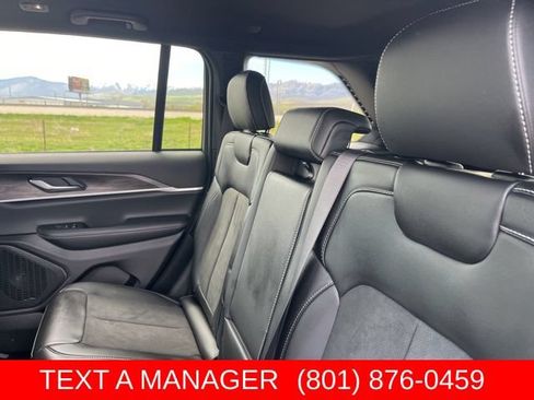 New 2026 Jeep Grand Cherokee Altitude AWD/4WD image 16