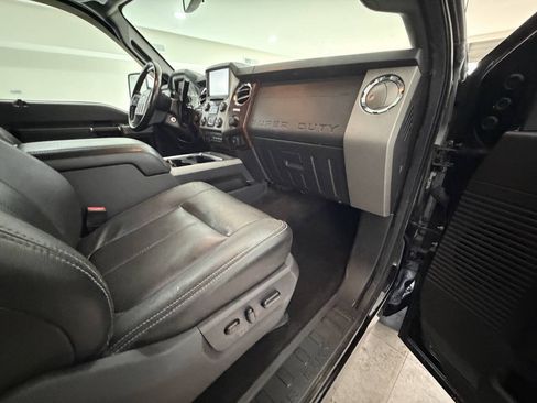 Used 2015 Ford F250 Lariat w/ Chrome Package AWD/4WD image 15