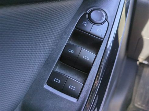 Certified 2025 Chevrolet Equinox LT image 27