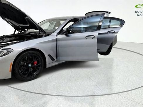 Used 2023 BMW 530i w/ Executive Package RWD image 13