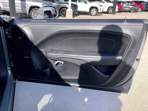 Used 2023 Dodge Challenger R/T w/ Plus Package image 22