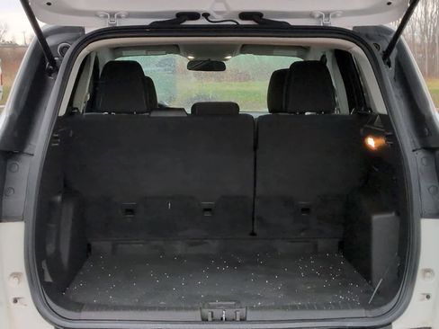 Used 2018 Ford Escape SE image 34