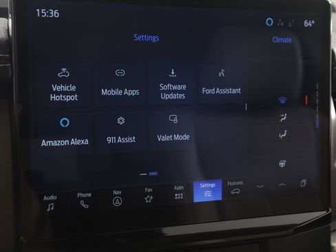 Used 2022 Ford Expedition XLT image 35