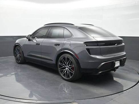 Certified 2025 Porsche Macan Turbo Electric AWD/4WD image 3