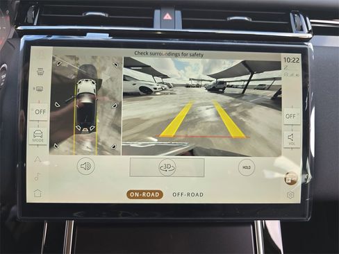 New 2026 Land Rover Range Rover Velar Dynamic SE image 23