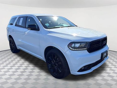 Used 2018 Dodge Durango GT AWD/4WD image 3