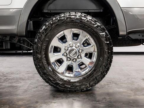Used 2018 Ford F250 Lariat w/ Chrome Package AWD/4WD image 14