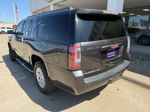 Used 2015 GMC Yukon XL SLT w/ HD Trailering Package image 7