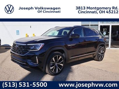 New 2025 Volkswagen Atlas Cross Sport SEL Premium R-Line