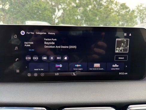 New 2026 Nissan Sentra SV w/ Floor Mat Package FWD image 23