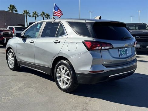 Certified 2023 Chevrolet Equinox LT image 2