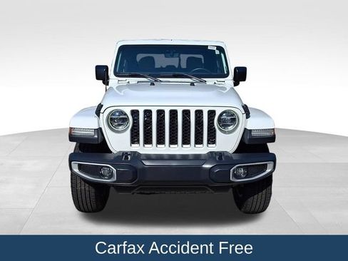 Used 2020 Jeep Gladiator Overland AWD/4WD image 3