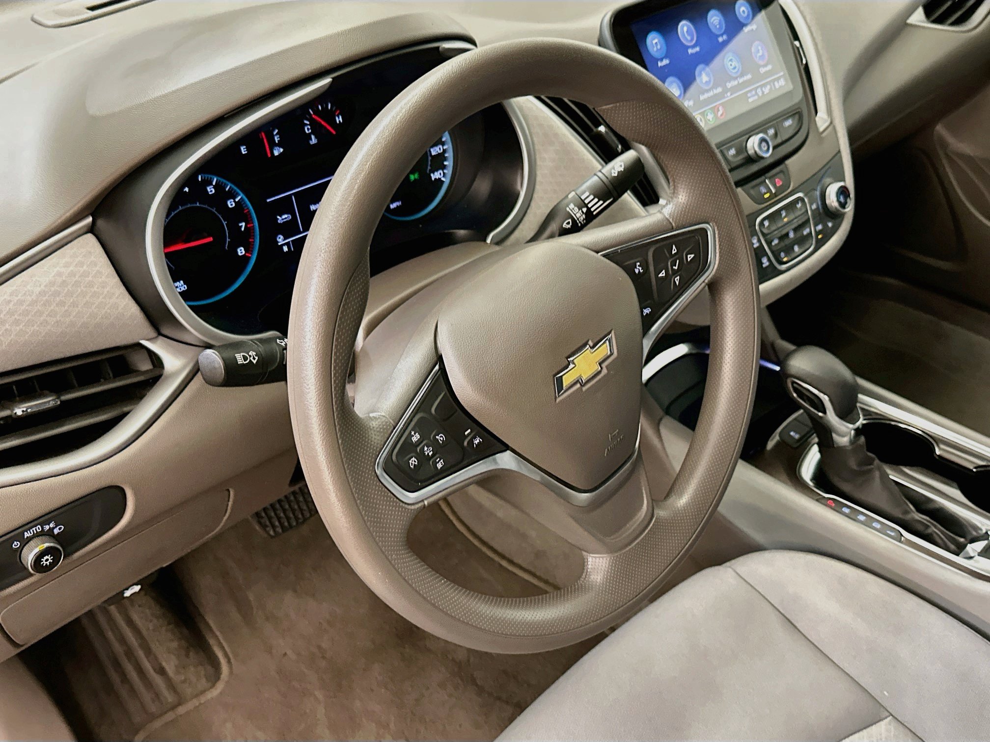 Used 2025 Chevrolet Malibu LT FWD image 18