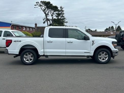 Used 2024 Ford F150 XLT w/ Mobile Office Package AWD/4WD image 4