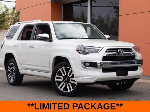 Used 2023 Toyota 4Runner Limited AWD/4WD image 2