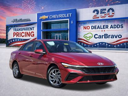 Used 2024 Hyundai Elantra SEL