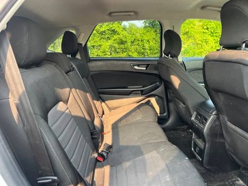 Used 2015 Ford Edge SE AWD/4WD image 13