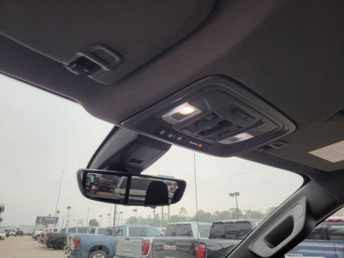 Used 2019 GMC Sierra 1500 Denali w/ Denali Ultimate Package image 22