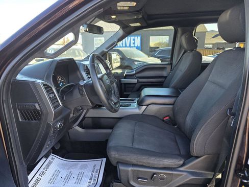 Used 2018 Ford F150 XLT w/ Equipment Group 302A Luxury image 9