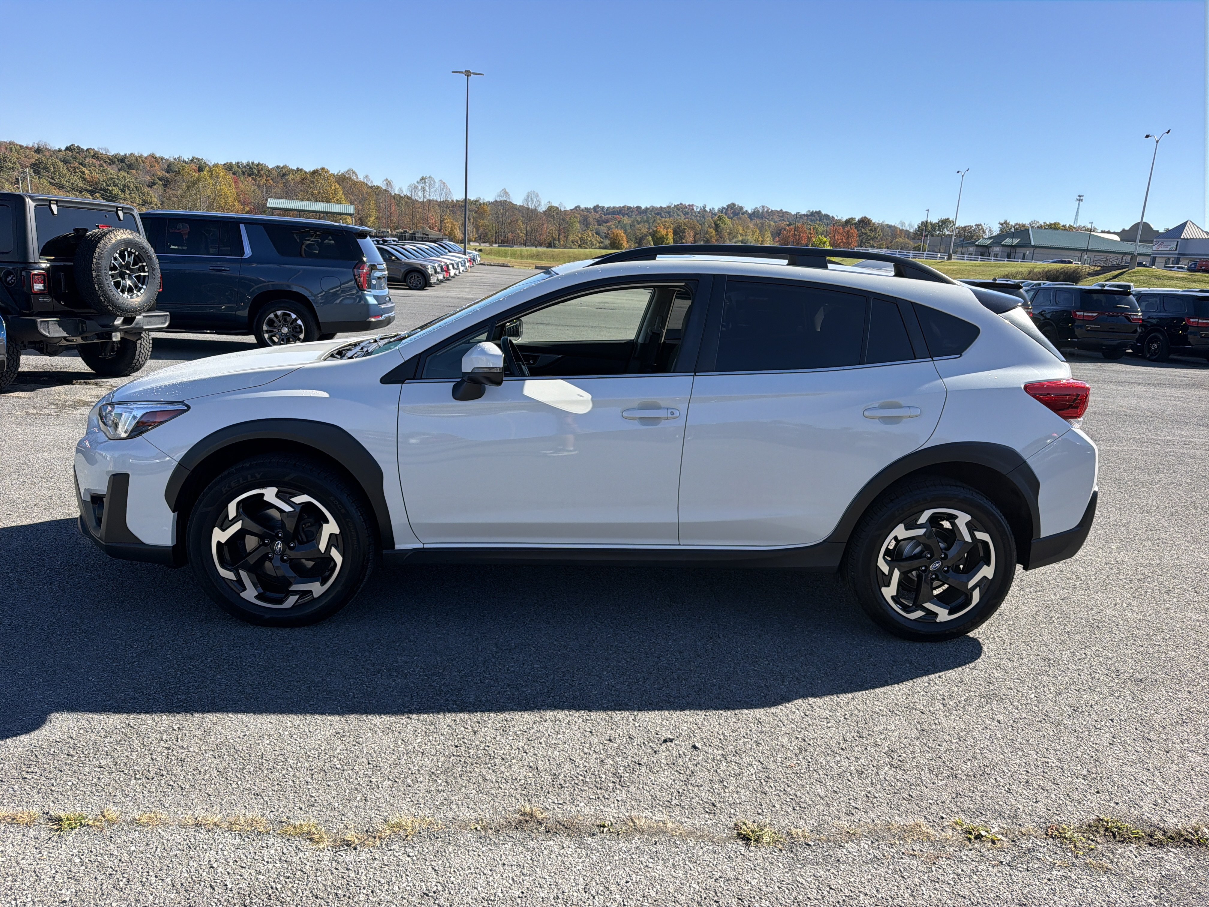 Used 2023 Subaru Crosstrek 2.5i Limited AWD/4WD image 8