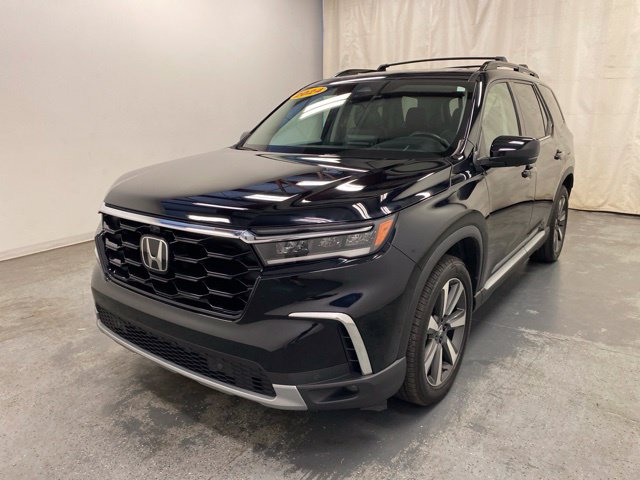 Certified 2024 Honda Pilot Elite image 3