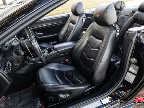 Used 2013 Maserati GranTurismo Sport image 4
