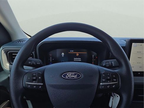 New 2025 Ford Maverick XL w/ Equipment Group 102A image 19