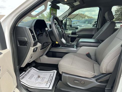 Used 2021 Ford F250 XLT w/ XLT Value Package AWD/4WD image 26