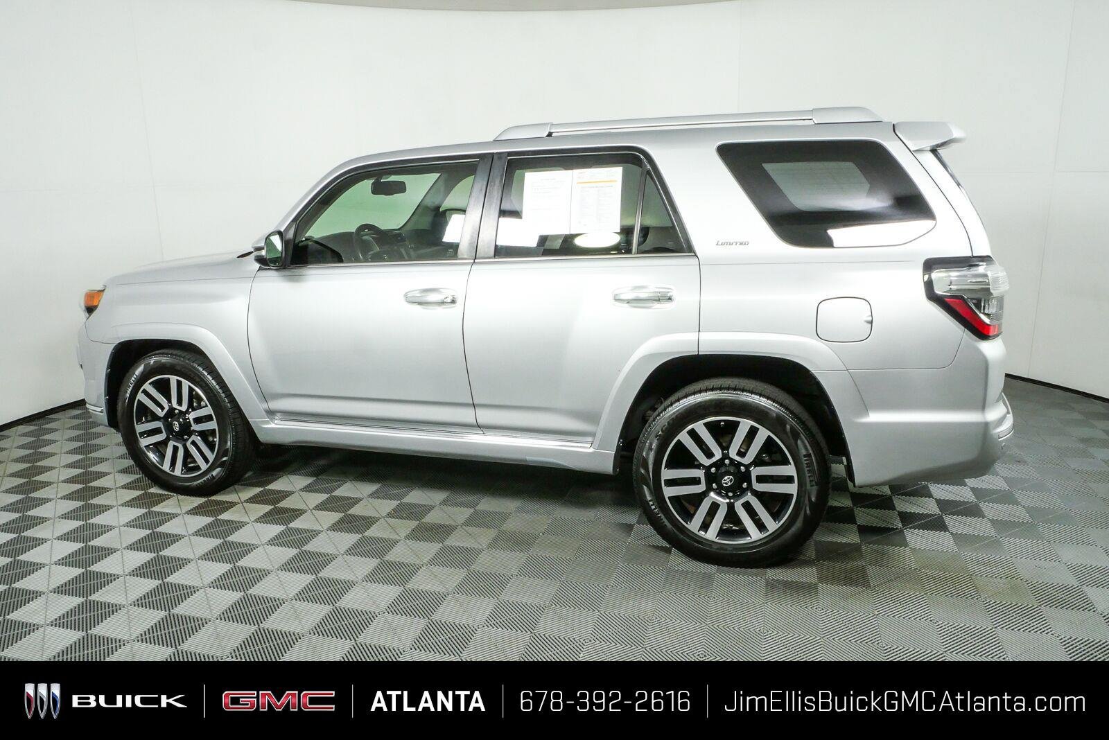 Used 2017 Toyota 4Runner Limited RWD image 30