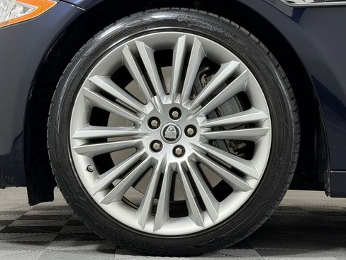 Used 2012 Jaguar XJ L Supercharged image 12